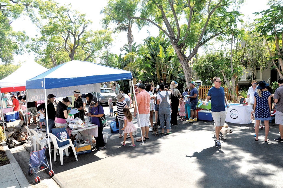 Larchmont Village hosts 2017 block party Larchmont Chronicle