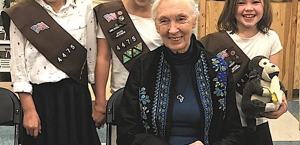 Goodall tells of hope, her mum, at Hollywood Schoolhouse