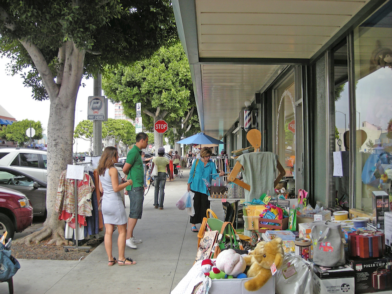 Larchmont sidewalk sale is Sept. 4, 5, 6 Larchmont Chronicle