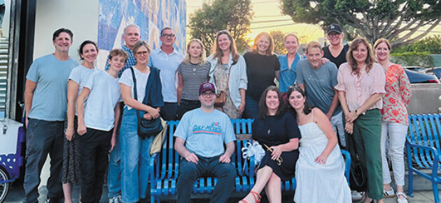 More French blue benches arrive on Larchmont Boulevard