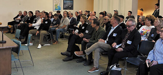 Neighborhood rallies to keep Larchmont Bouelvard parking lot