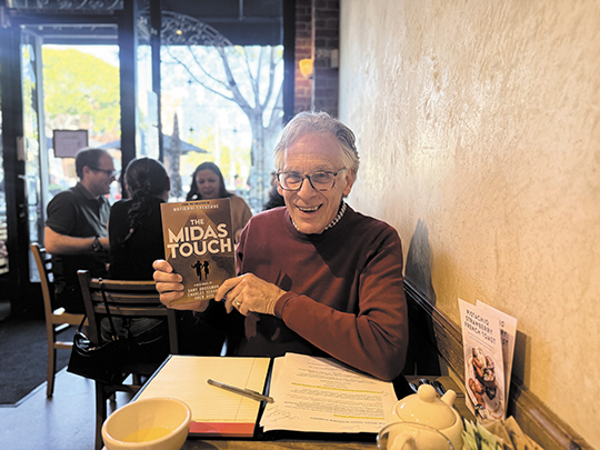 Author Gary Grossman talks new novel, juggling, El Coyote margaritas