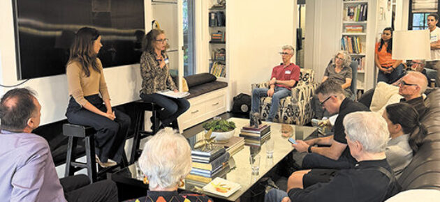 Candidate Sara Hernandez spoke at Q&A in Windsor Square